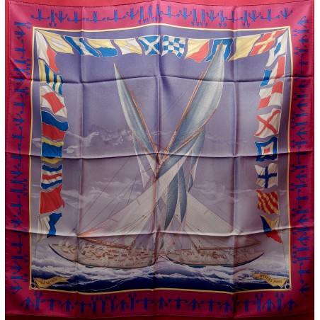 Carré Hermès En course