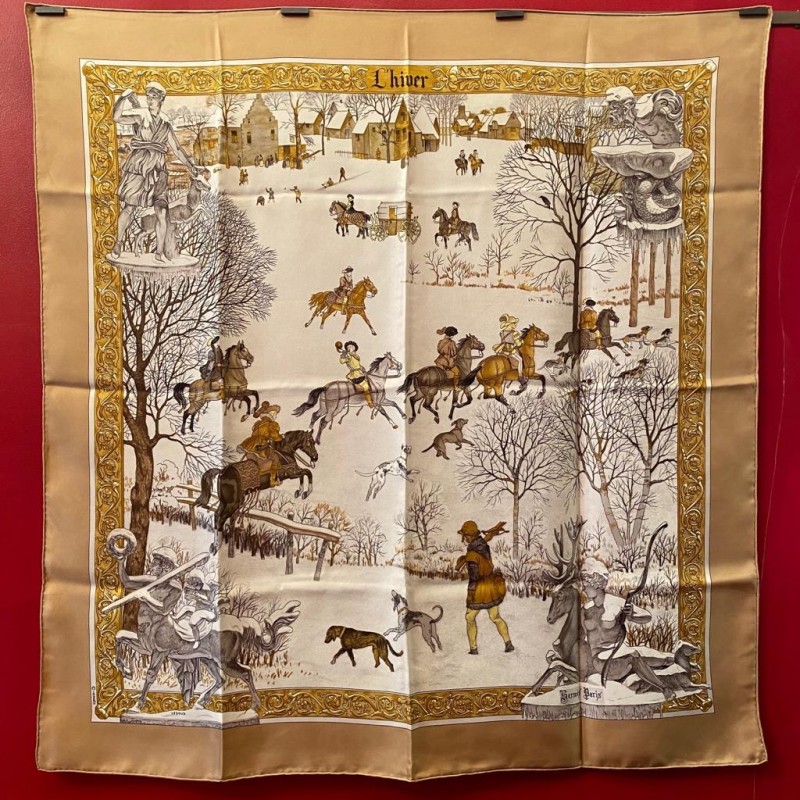 Foulard Carré Hermès En Soie - Multicouleur - Occasion - Accessoire De Luxe Vintage