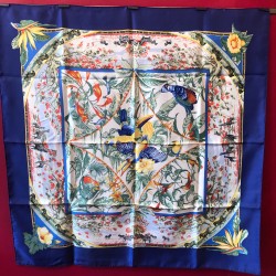 Foulard Shinawatra Motif Perroquet Tropical - Couleur Verte - Polyester - Occasion