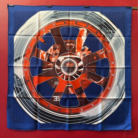 Carré foulard Hermès Bugatti faubourg, édition spéciale et très limitée