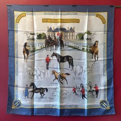 Carré foulard Hermès Les...