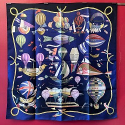 Carré foulard Hermès Les...