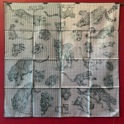 Carré foulard Hermès Dans...