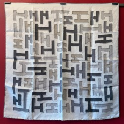 Carré foulard Hermès H Isaac