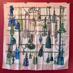 Carré foulard Hermès...