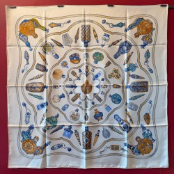 Carré foulard Hermès...